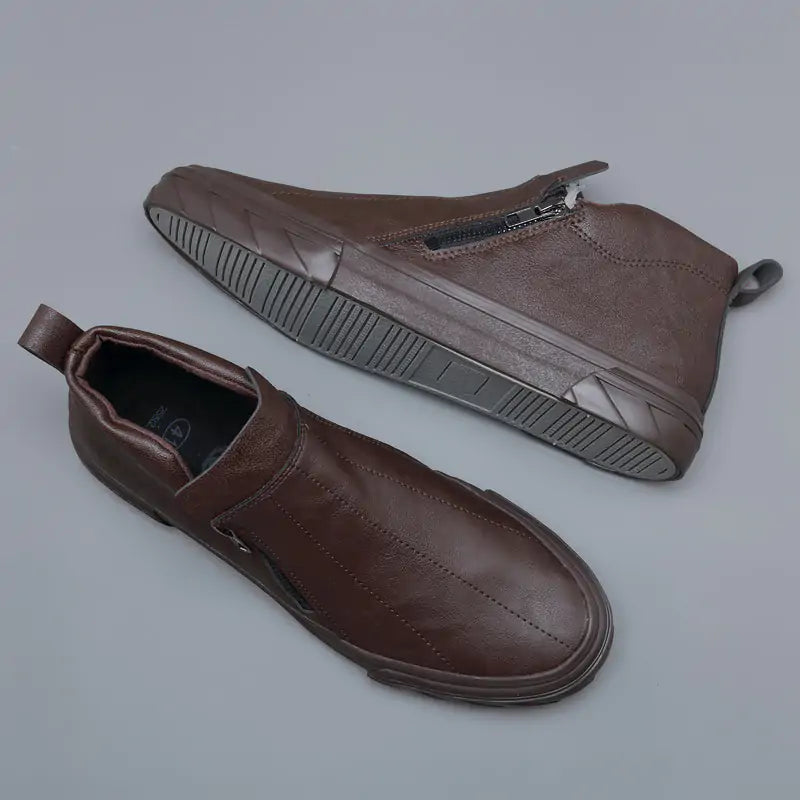 Men's vulcanized leather loafer shoes in timeless style for any occasion