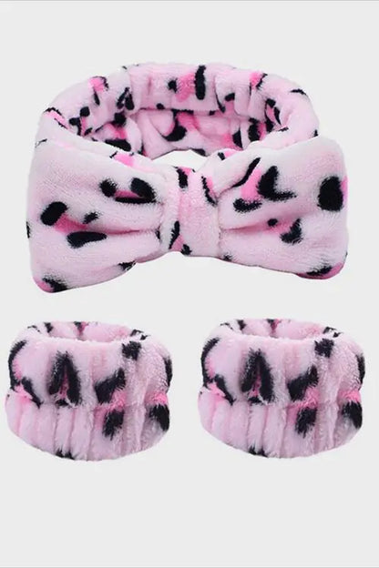 Animal Print Face Wash Wristband & Headband set for a comfortable skincare routine