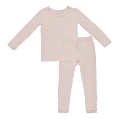 Soft bamboo toddler pajama set, breathable kids' sleepwear, eco-friendly baby PJs.