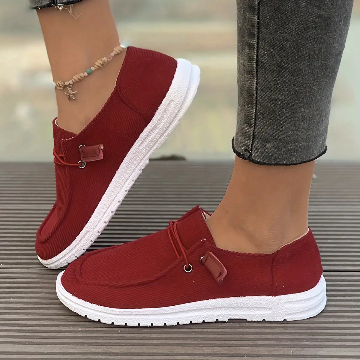 Lux Non-Slip Canvas Women Sneakers - Comfortable and durable footwear