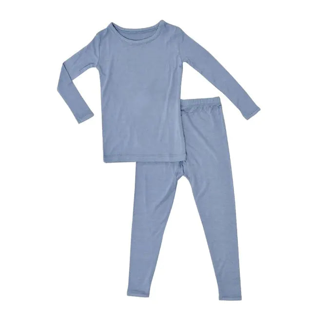 Soft bamboo toddler pajama set, breathable kids' sleepwear, eco-friendly baby PJs.