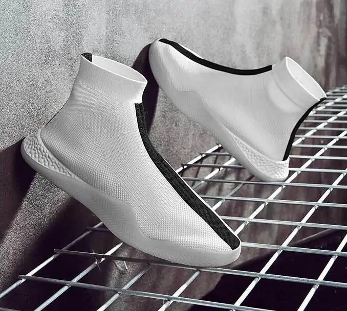 Men's breathable mesh slip-on footwear for all-day comfort