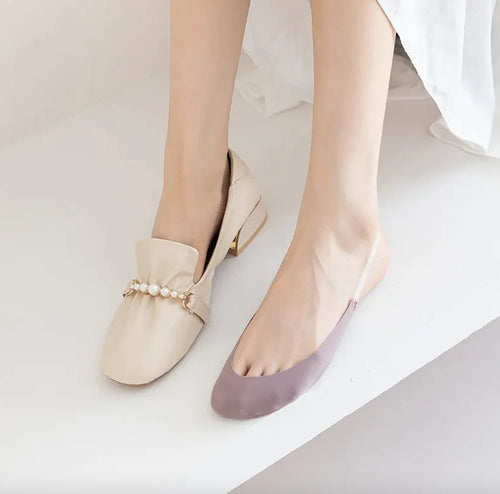 Thin, breathable half-sole sling ankle socks, perfect for open-toe shoes and summer comfort.