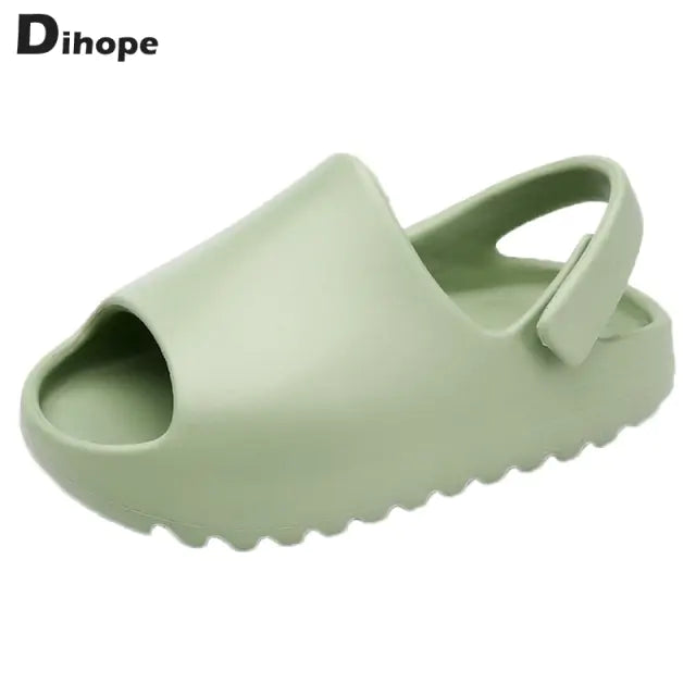 Breathable, non-slip baby slip-on sandals by Dihope in cute designs for sunny days.