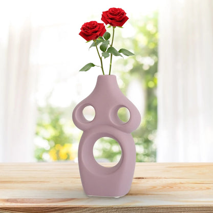 Elegant ceramic flower vase for sophisticated home décor