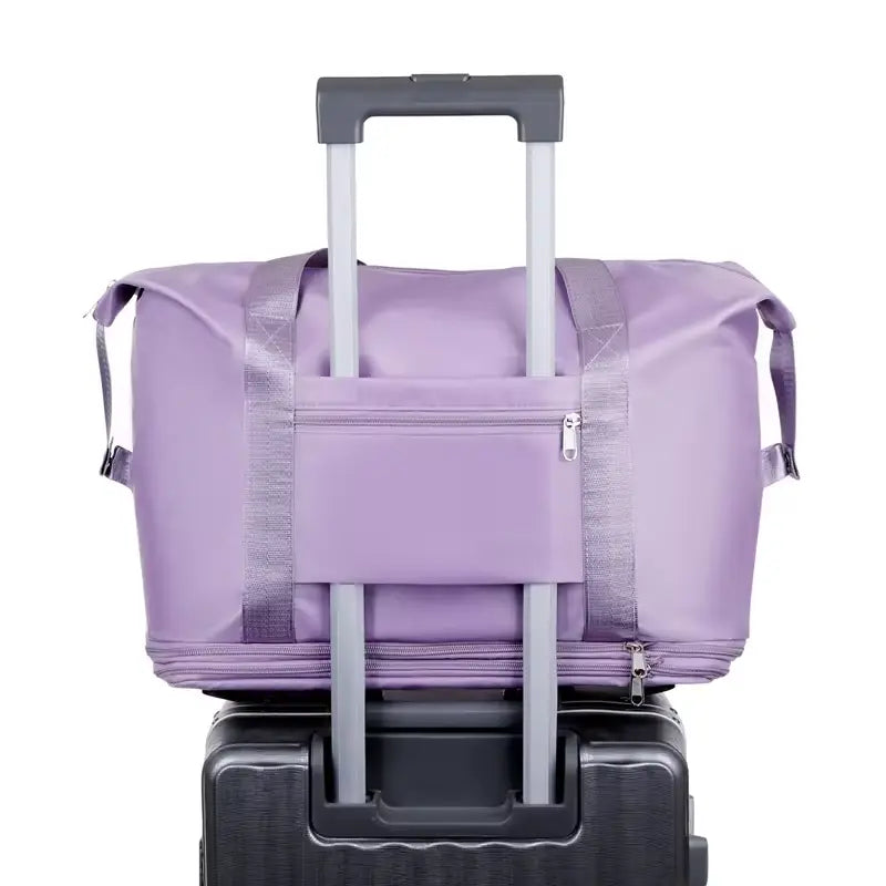 Expandable travel bag with waterproof material, lightweight design & large storage capacity.